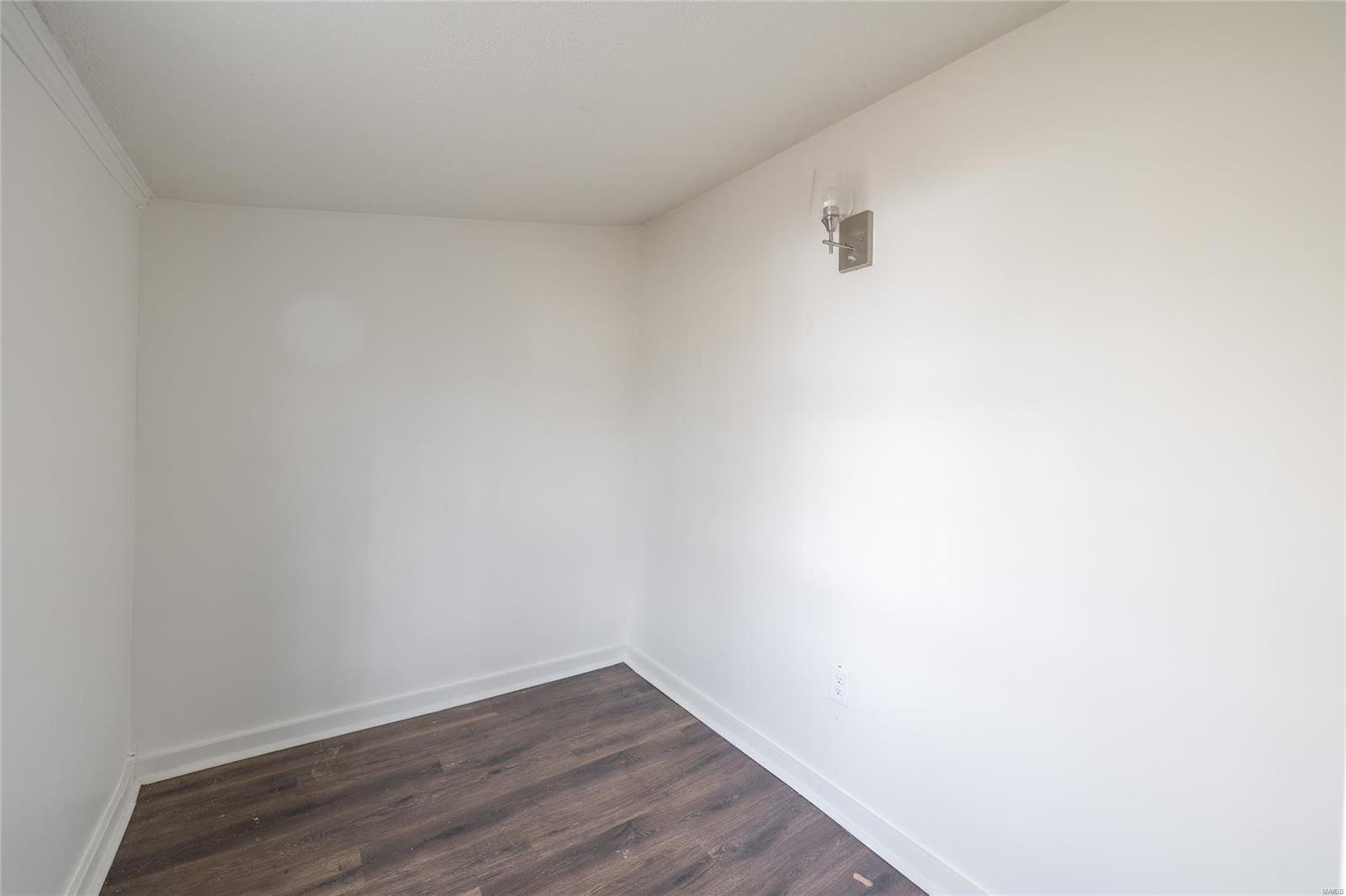 223 Warren Street Sullivan, MO 63080 - Photo 5 of 21