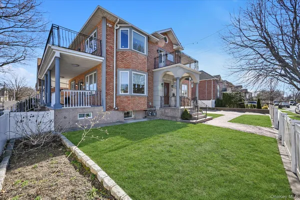 $1,988,000 | 208-04 35th Avenue | Bayside