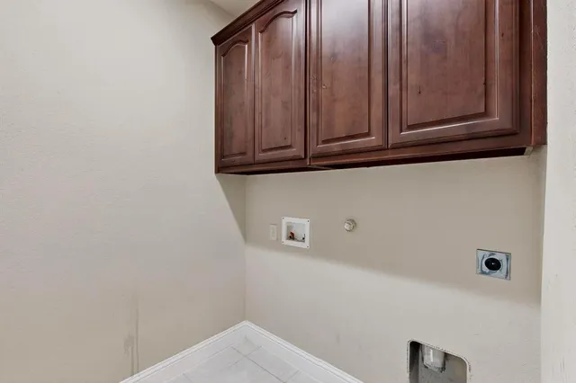 $2,950 | 10121 Emily Pass, McKinney, TX 75072