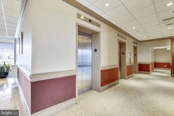 $1,695 | 28 Allegheny Avenue, Unit 806, Towson, MD 21204