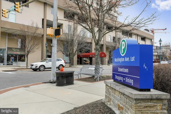 $1,695 | 28 Allegheny Avenue, Unit 806, Towson, MD 21204