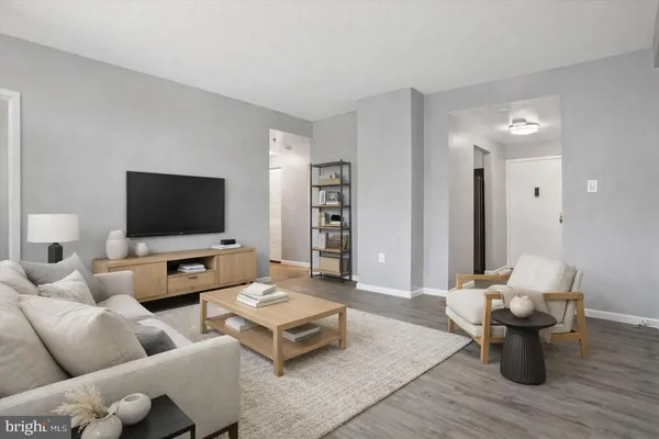 $1,695 | 28 Allegheny Avenue, Unit 806, Towson, MD 21204