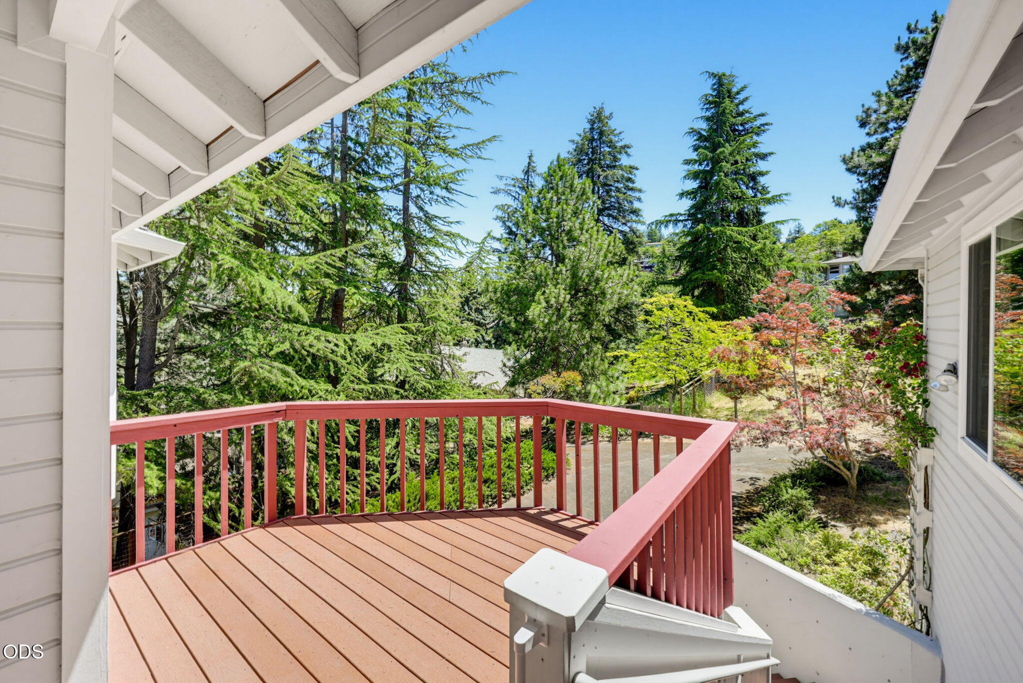 457 Walnut Street Ashland, OR 97520 - Photo 4 of 49