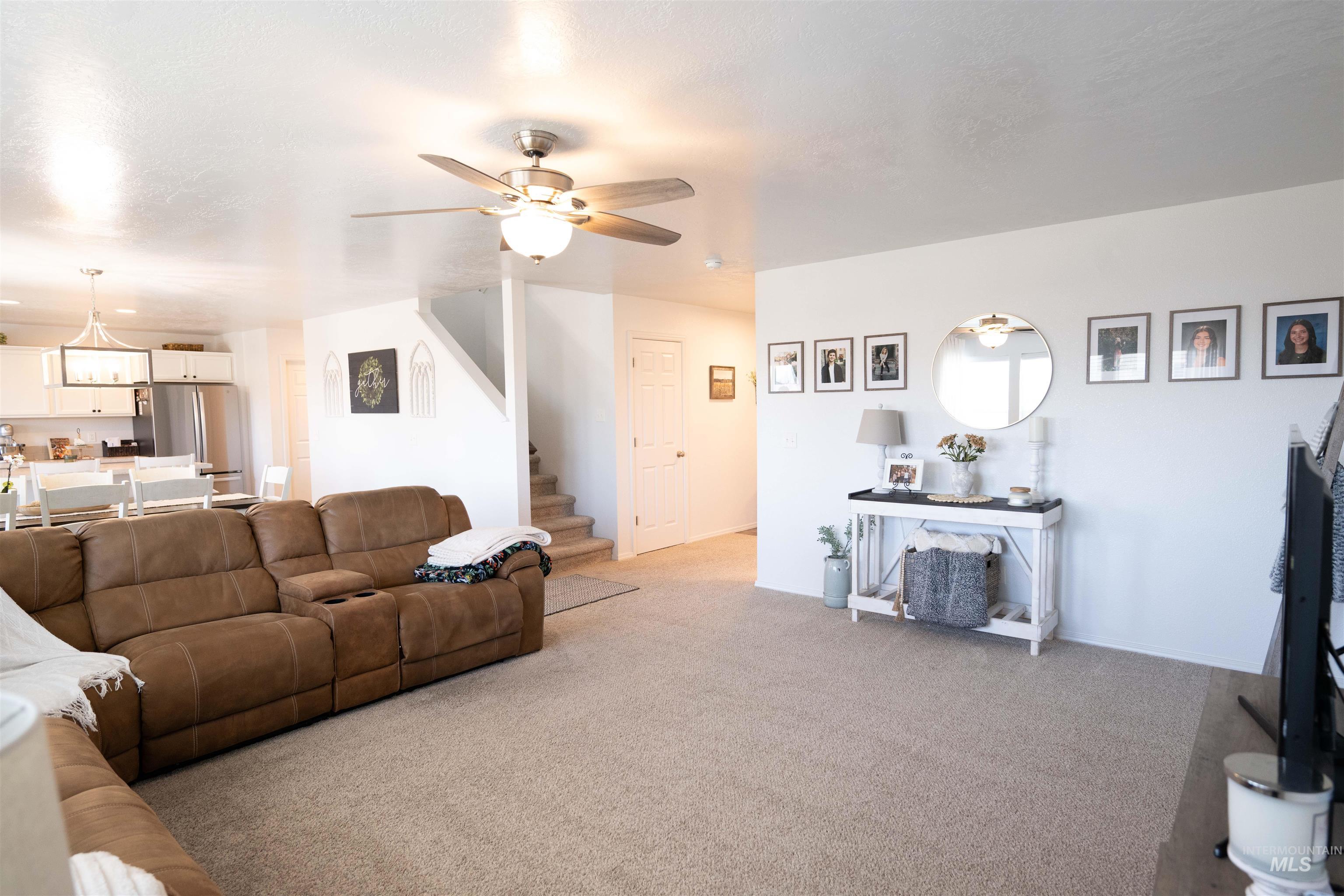 1660 Southwest Levant Way Mountain Home, ID 83647 - Photo 12 of 50