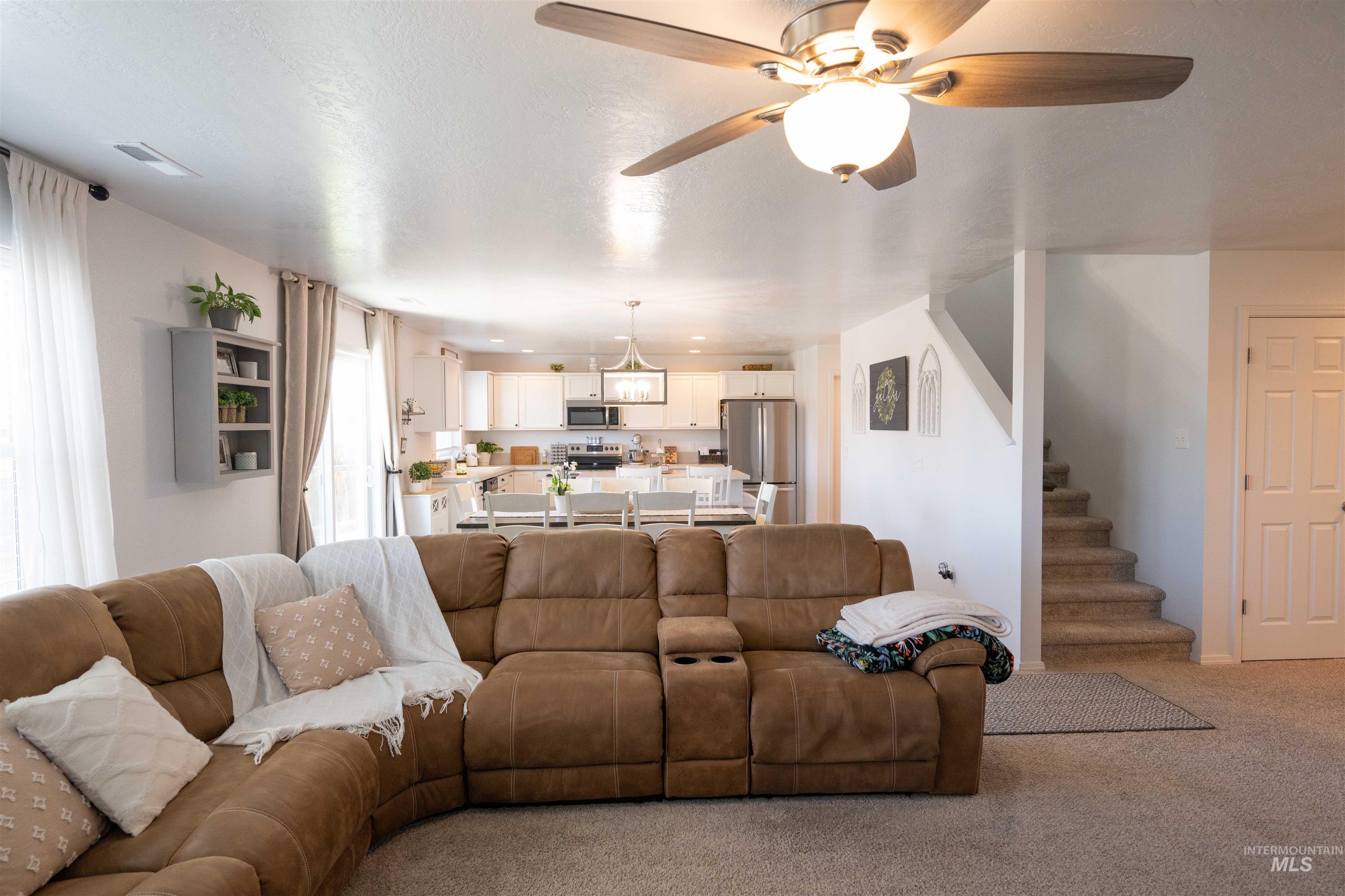 1660 Southwest Levant Way Mountain Home, ID 83647 - Photo 13 of 50