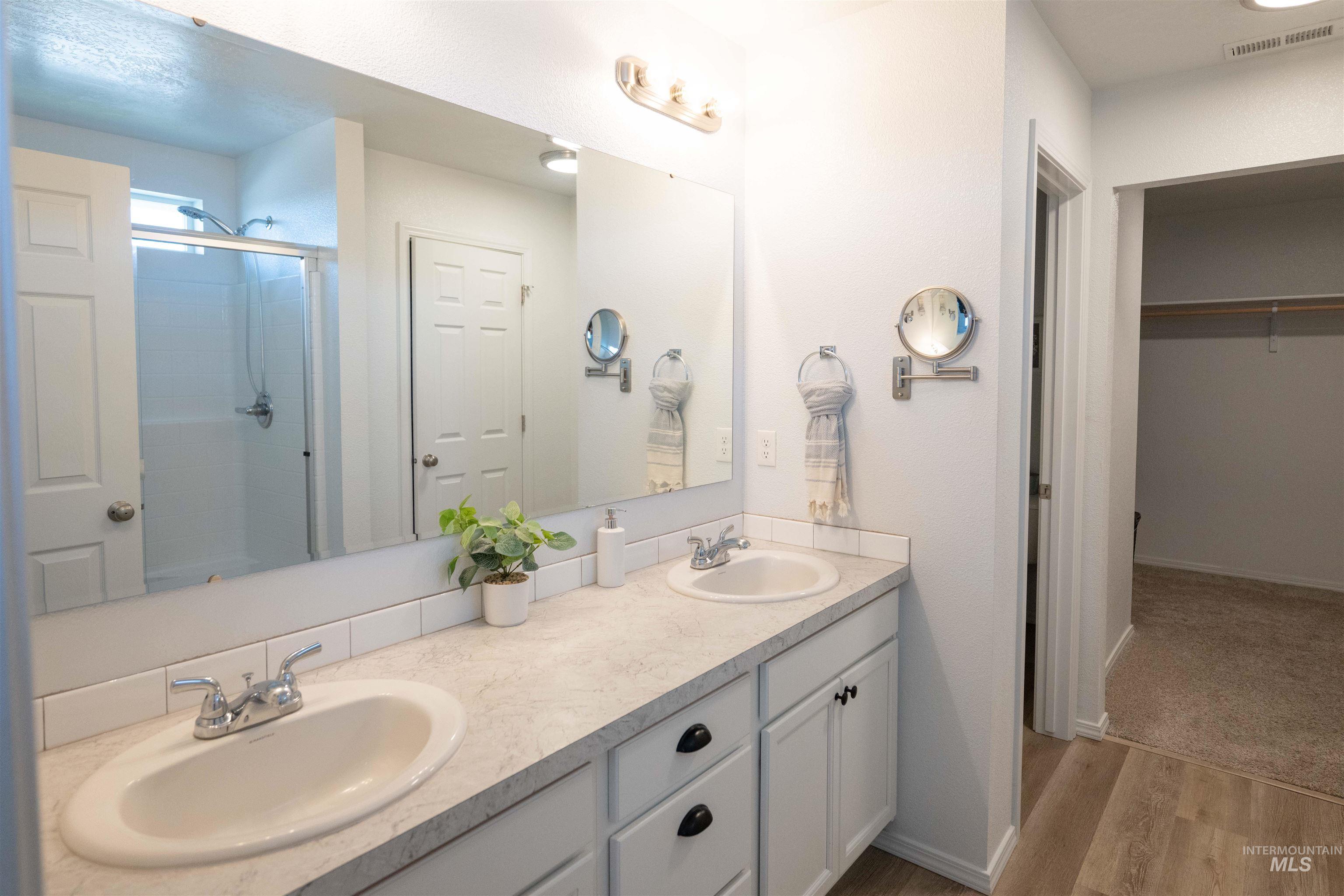 1660 Southwest Levant Way Mountain Home, ID 83647 - Photo 37 of 50