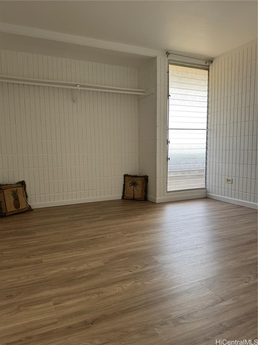 3215 Ala Ilima Street, Unit B909 Honolulu, HI 96818 - Photo 10 of 23 Bedroom 2 New floors and Paint