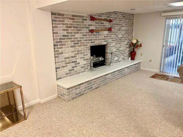 $874,900 | 228 Latonka Drive, Mercer, PA 16137