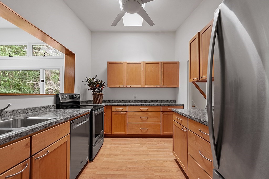 20 Dewey Road Lexington, MA 02420 - Photo 12 of 31