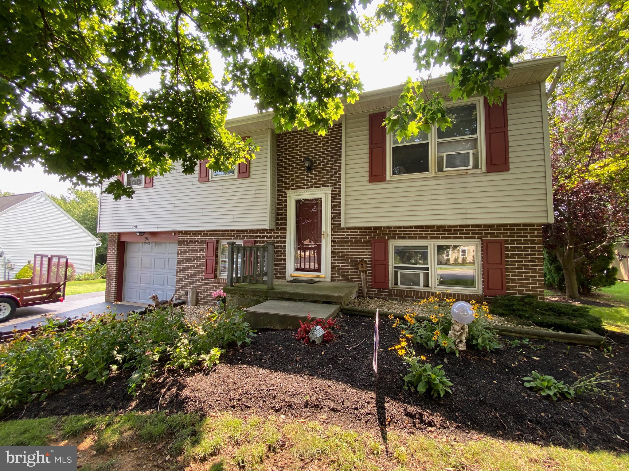 90 Allen Road Ephrata, PA 17522 - Photo 1 of 30 Gallery Image 1