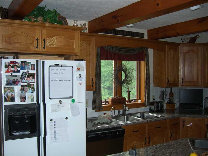 187 Hanson Ridge Road Springvale, ME 04083 - Photo 8 of 34 Kitchen.