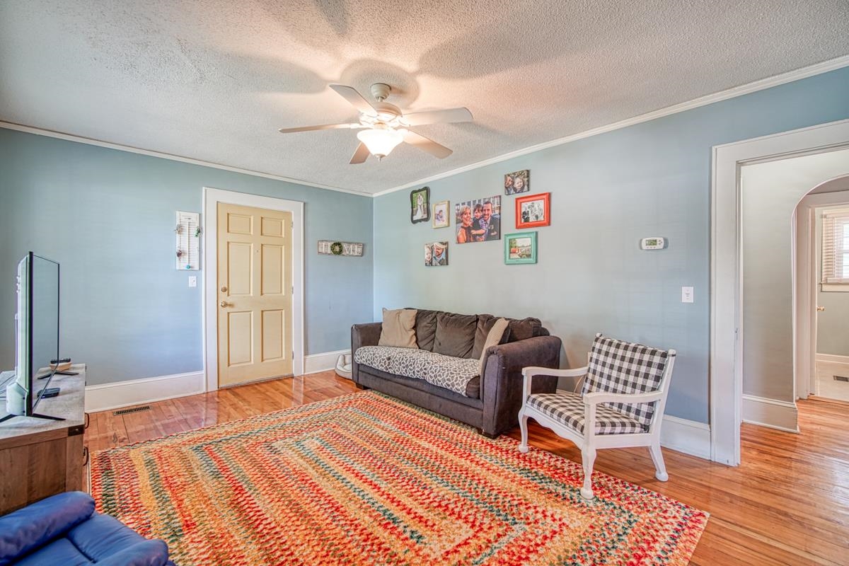 509 West Cherokee Street Chesnee, SC 29323 - Photo 5 of 34 Gallery Image 5