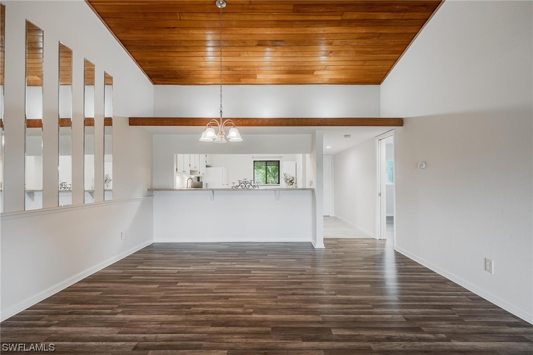 16540 Partridge Club Road, Unit 201 Fort Myers, FL 33908 - Photo 18 of 36 Gallery Image 18