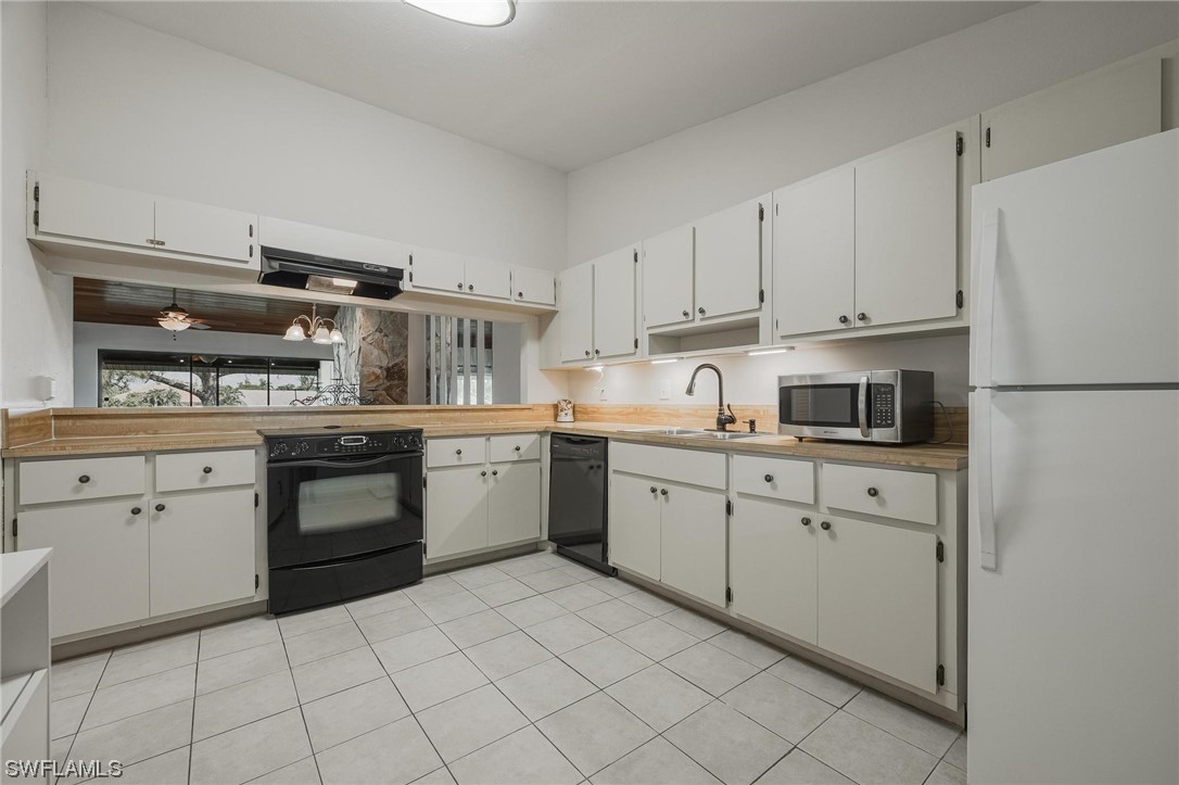 16540 Partridge Club Road, Unit 201 Fort Myers, FL 33908 - Photo 9 of 36 Gallery Image 9