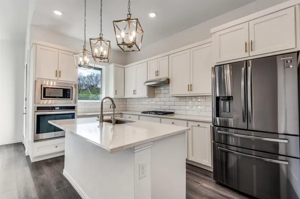 $3,100 | 9807 Romo Street, Irving, TX 75063