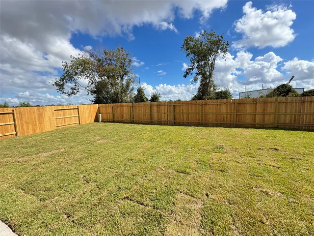 $379,990 | 4207 Eagle Pass Drive, Rosenberg, TX 77469