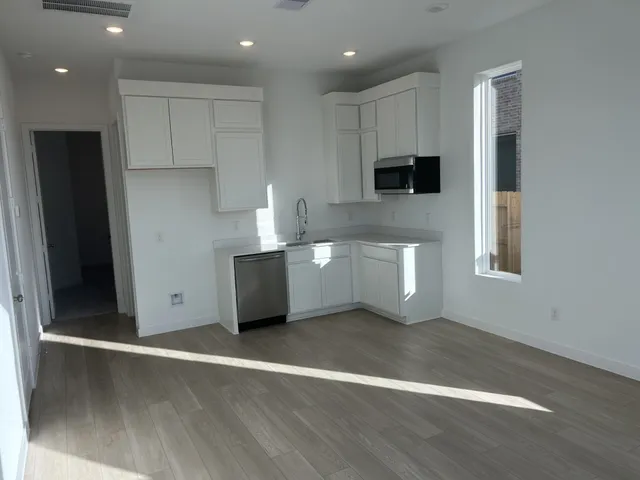 $415,990 | 4207 Eagle Pass Drive, Rosenberg, TX 77469