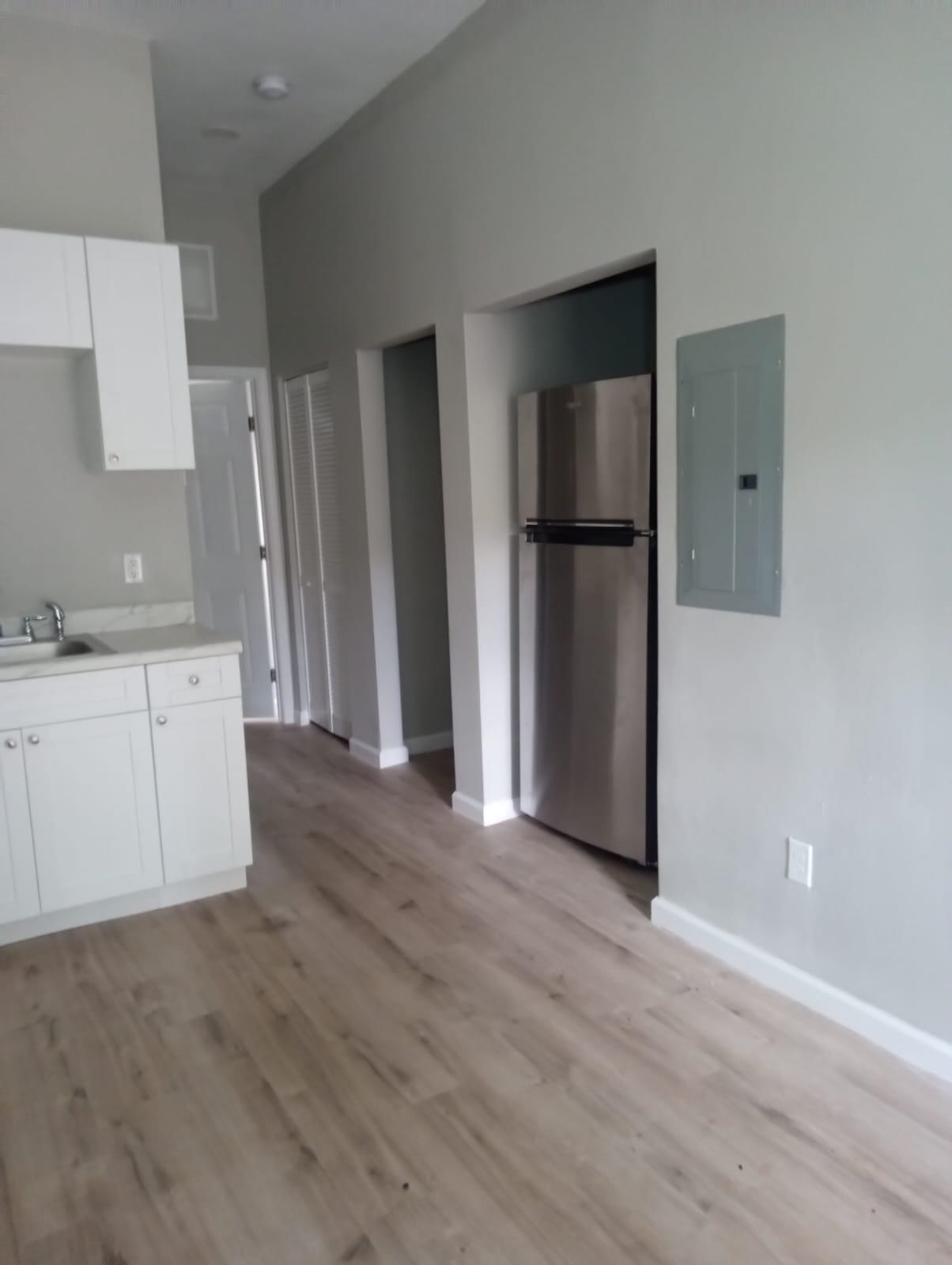 2218 Magnolia Circle, Unit 202 Tallahassee, FL 32301 - Photo 14 of 16