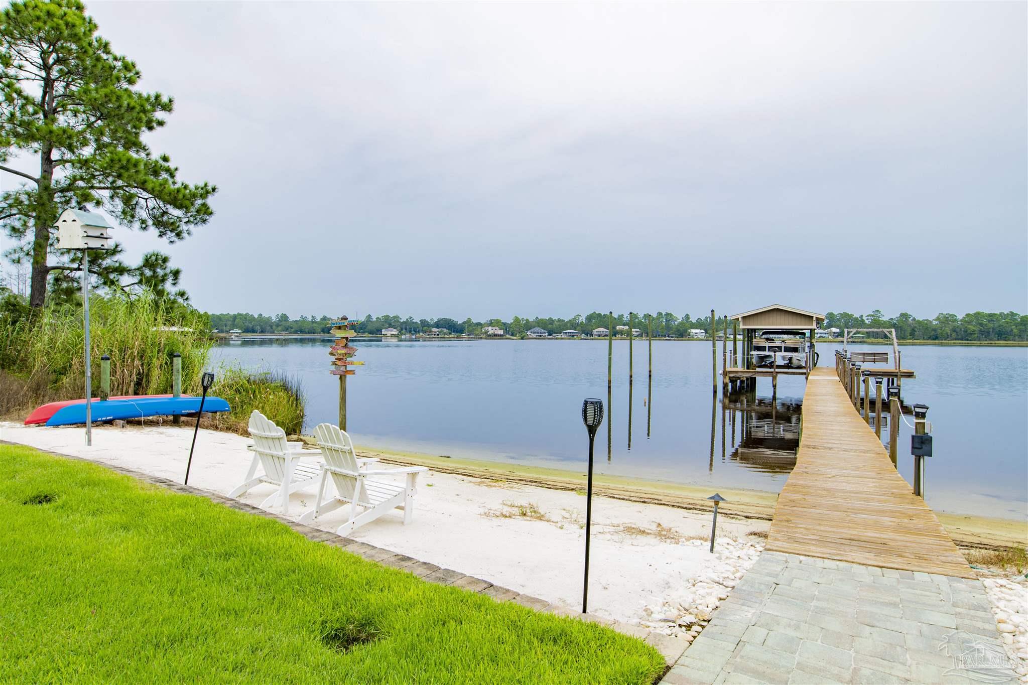 7796 Petersen Point Road Milton, FL 32583 - Photo 11 of 49