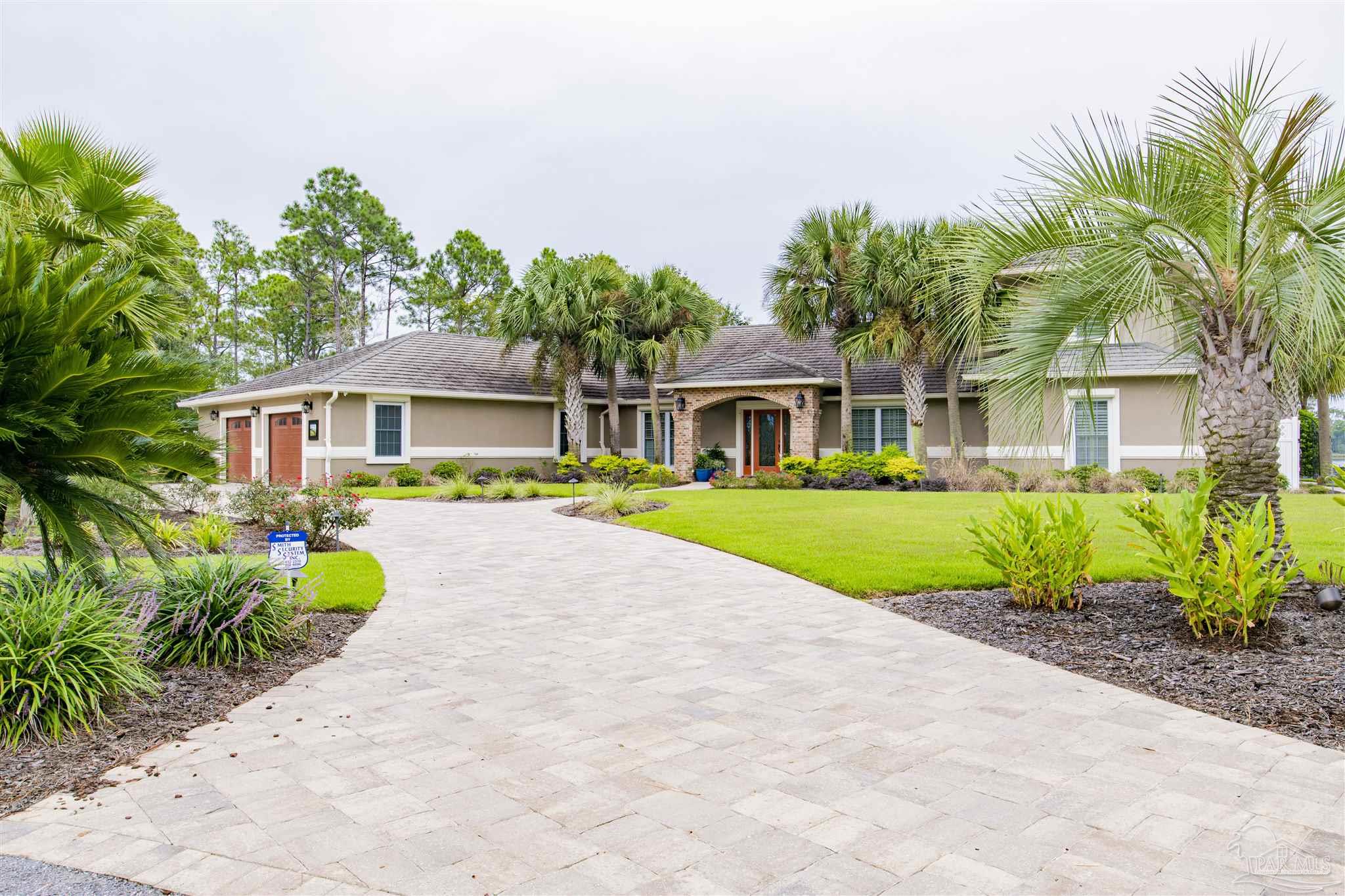 7796 Petersen Point Road Milton, FL 32583 - Photo 4 of 49