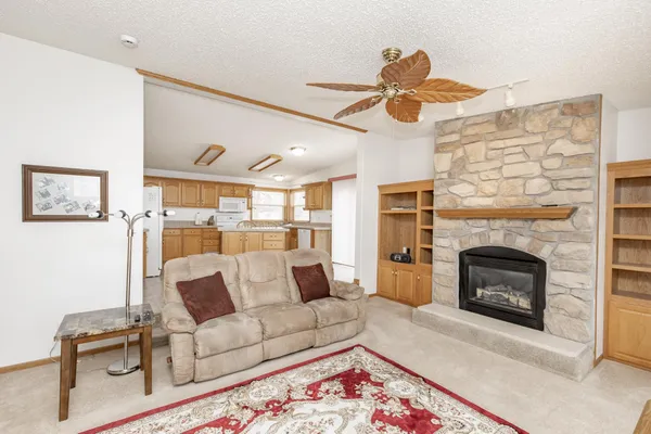 $90,000 | 1008 4th Avenue East, West Fargo, ND 58078