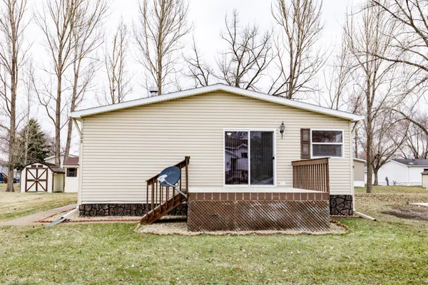$90,000 | 1008 4th Avenue East, West Fargo, ND 58078