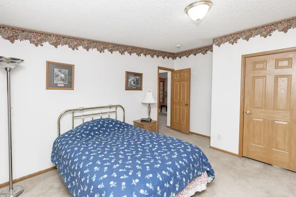 $90,000 | 1008 4th Avenue East, West Fargo, ND 58078