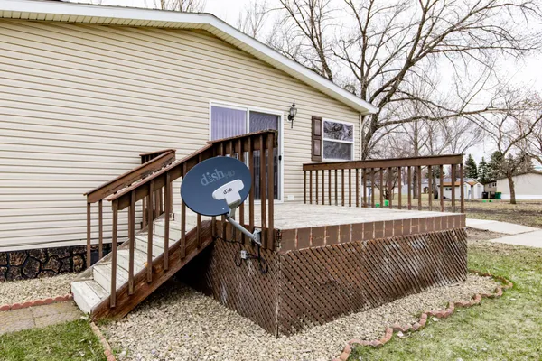 $90,000 | 1008 4th Avenue East, West Fargo, ND 58078