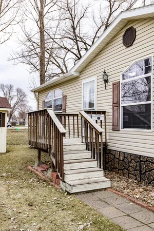 $90,000 | 1008 4th Avenue East, West Fargo, ND 58078