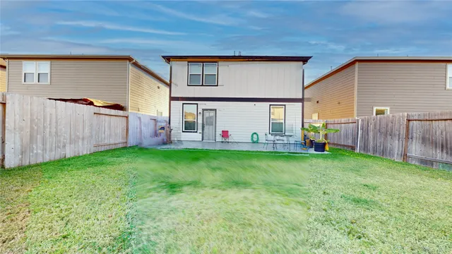 $2,100 | 14526 Chasing Bend Drive, Houston, TX 77069