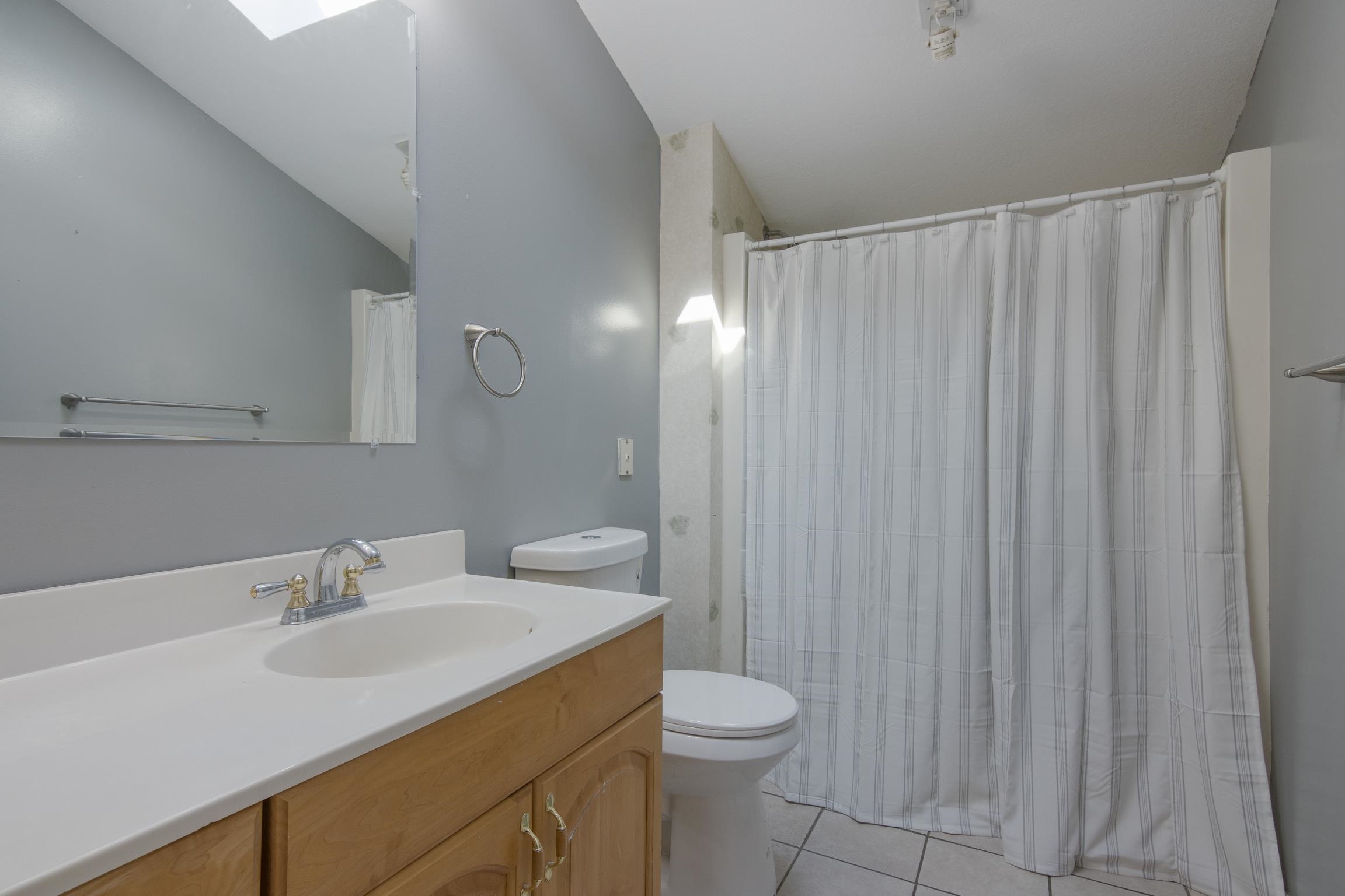 2800 Holiday Road Traverse City, MI 49686 - Photo 23 of 36 1925967-69b678e5-225e-4139-ba7c-9ca0b40213bf.JPG