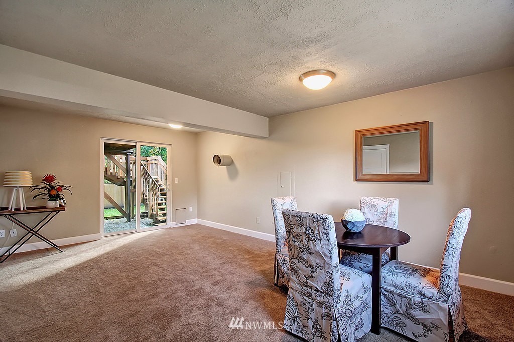 1816 225th Street Southeast Bothell, WA 98021 - Photo 12 of 18