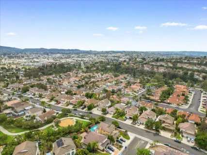 $1,145,000 | 546 Calle Capistrano, San Marcos, CA 92069