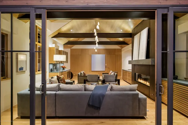 $150,000 | 991 Moore Drive, Aspen, CO 81611