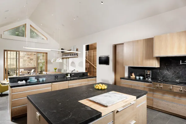 $150,000 | 991 Moore Drive, Aspen, CO 81611