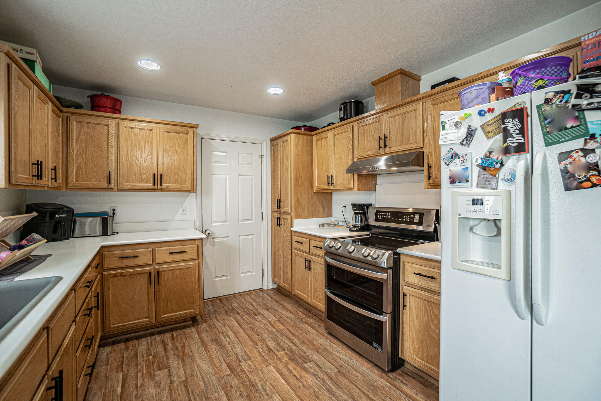 2885 Galaxy Way Grants Pass, OR 97527 - Photo 3 of 19 DSC00577-HDR