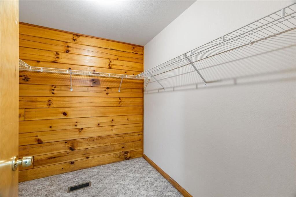 461 Gibbs Road Blairsville, GA 30512 - Photo 19 of 36 Large Walk In Closet