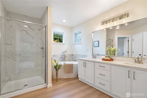 $875,000 | 465 Field Place Northeast, Renton, WA 98059