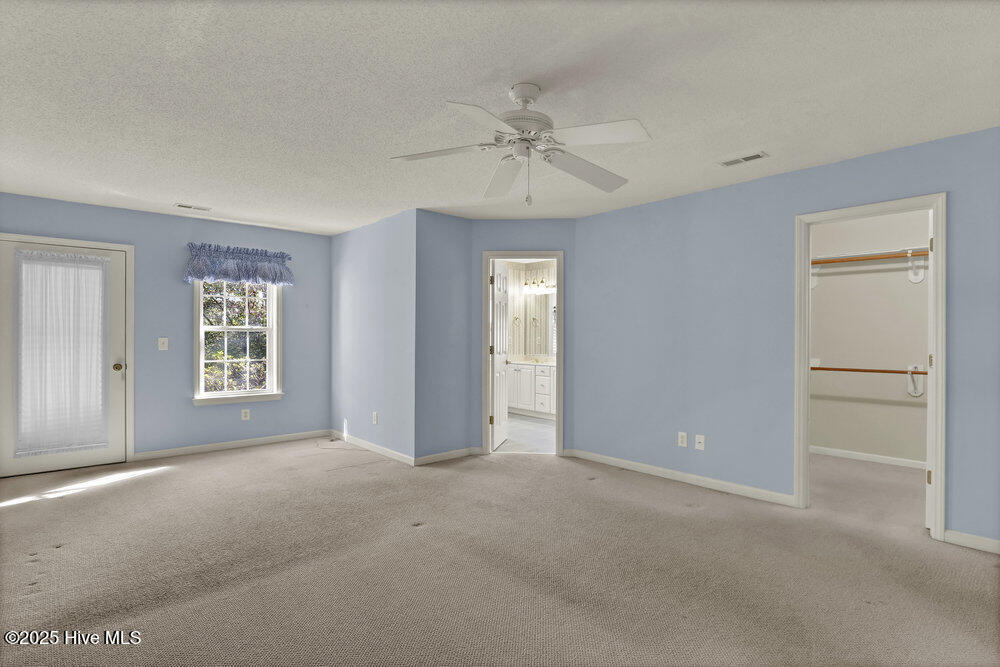622 Valley Brook Road Wilmington, NC 28412 - Photo 17 of 43 Primary Bedroom