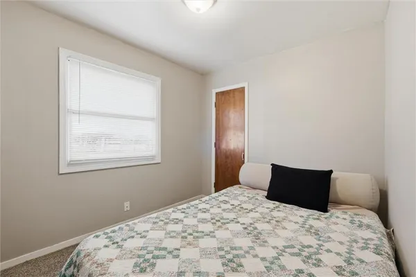 $210,000 | 620 North 13th Terrace, Leavenworth, KS 66048