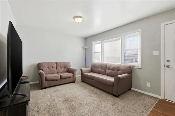 $210,000 | 620 North 13th Terrace, Leavenworth, KS 66048