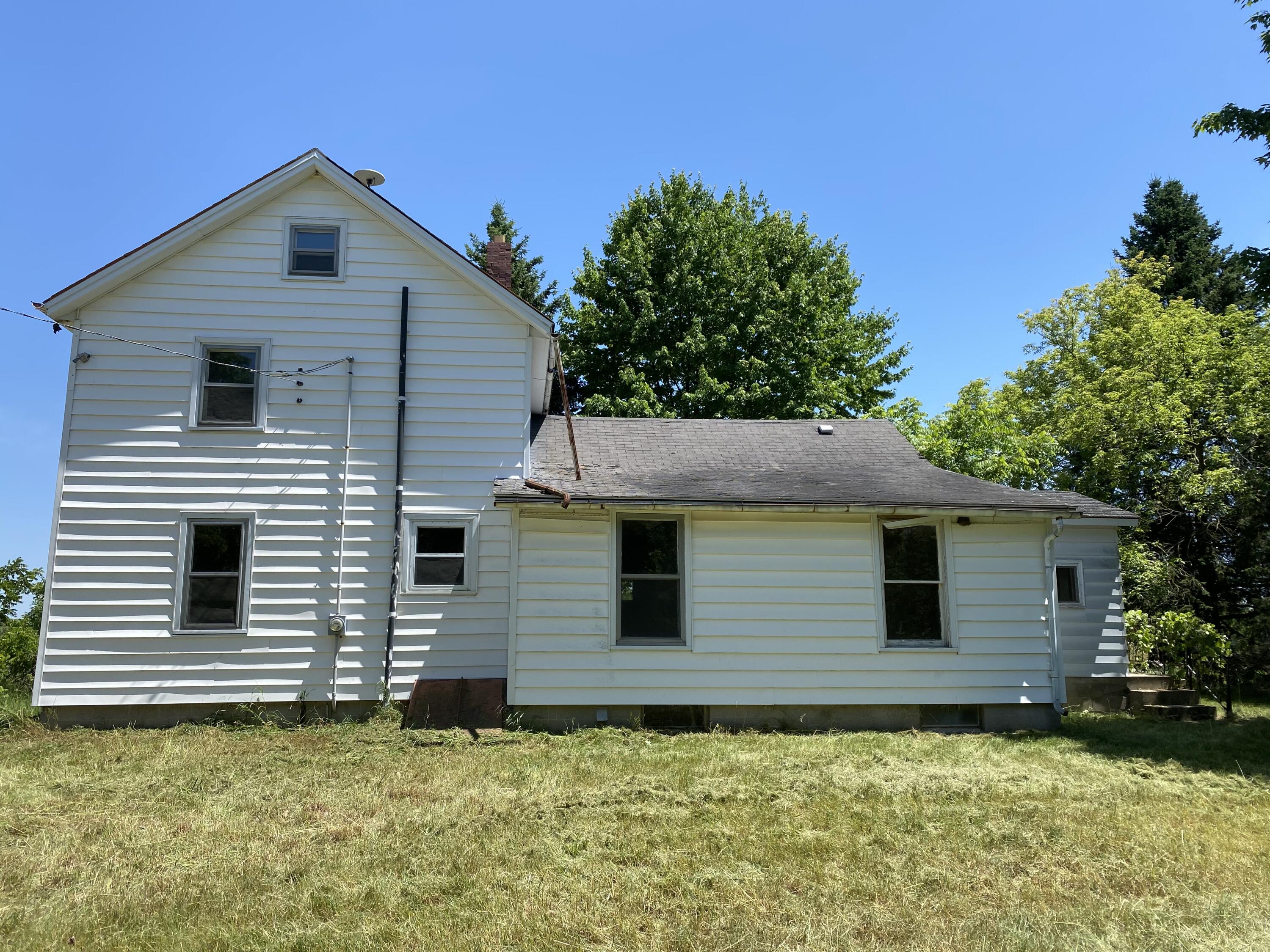 10958 South Sheridan Road Fenwick, MI 48834 - Photo 1 of 12 IMG_7088