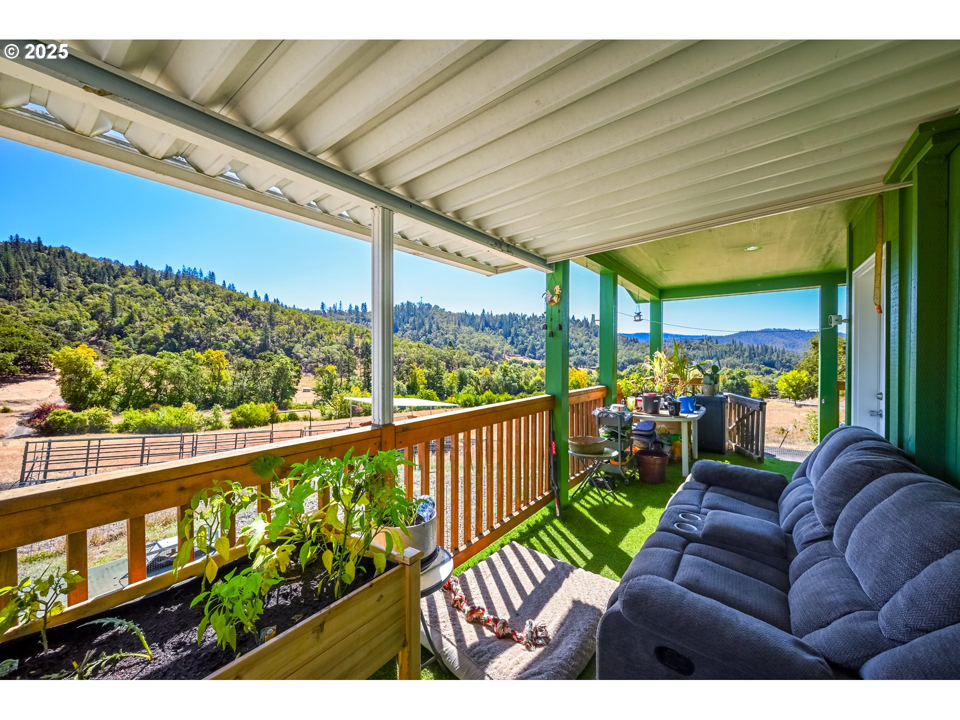 1745 Rifle Range Street Roseburg, OR 97470 - Photo 14 of 47