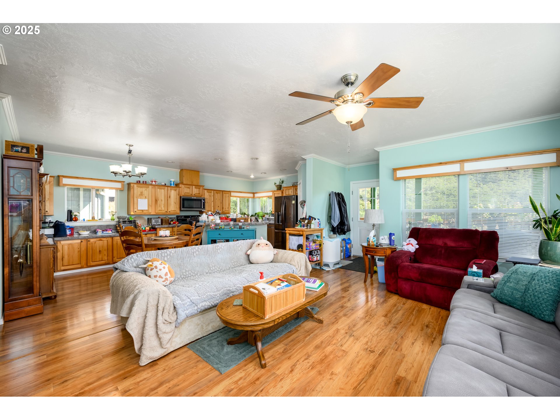 1745 Rifle Range Street Roseburg, OR 97470 - Photo 18 of 47