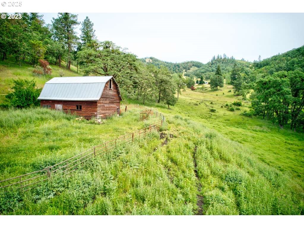 1745 Rifle Range Street Roseburg, OR 97470 - Photo 44 of 47