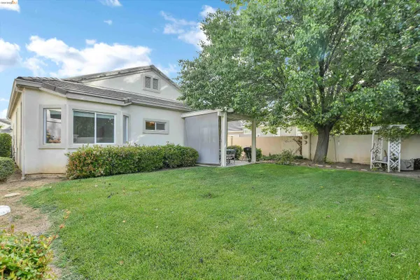 $520,000 | 1720 Jubilee Drive, Brentwood, CA 94513