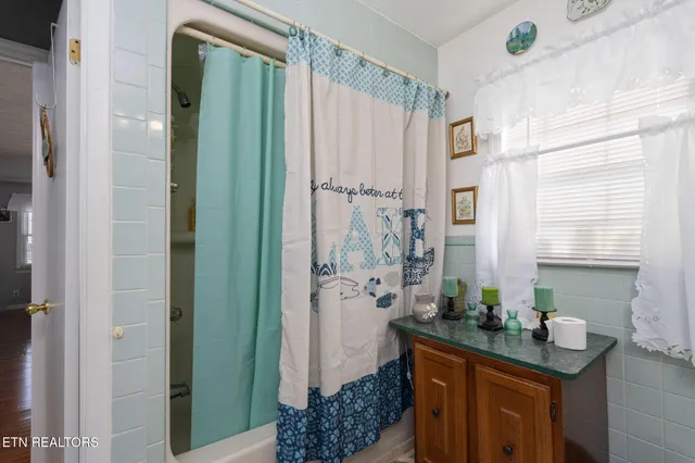 $235,000 | 4921 West Cumberland Avenue, Middlesboro, KY 40965