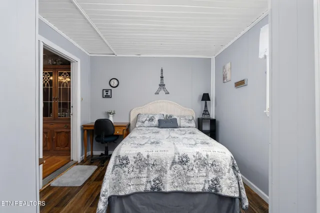 $235,000 | 4921 West Cumberland Avenue, Middlesboro, KY 40965