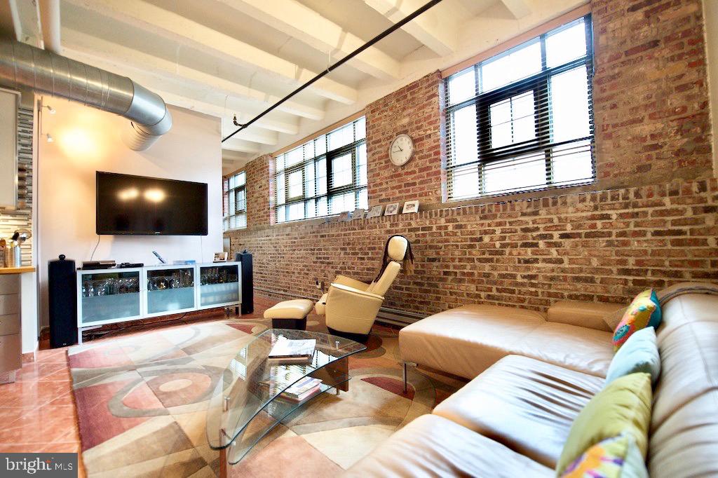 1701 Kalorama Road Northwest, Unit Q1 Washington, DC 20009 - Photo 2 of 8