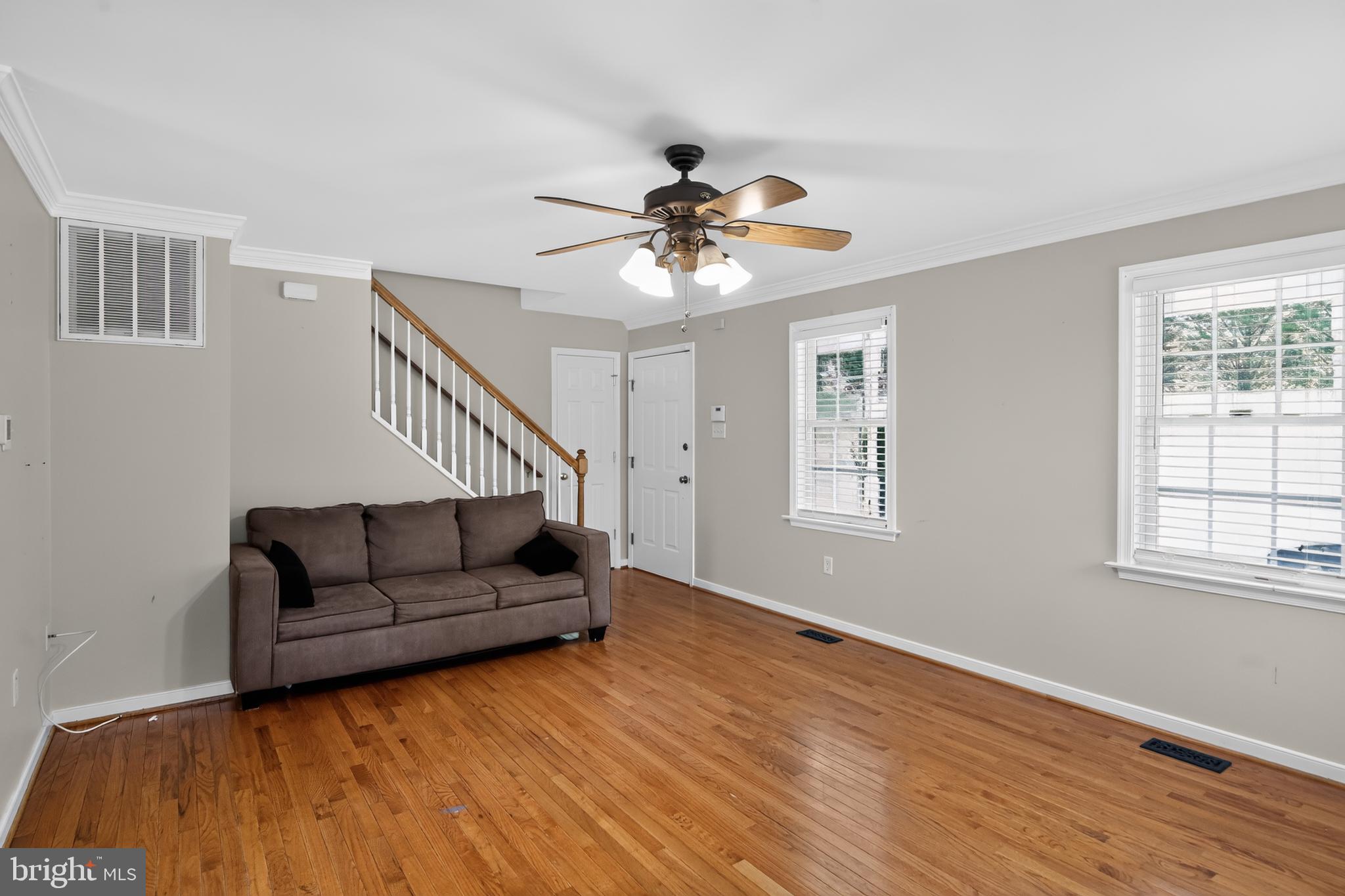20200 Old Mill Road Culpeper, VA 22701 - Photo 7 of 31 Bright and inviting living space.